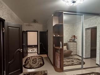 2-комн., 100.6 м², 2/9 этаж