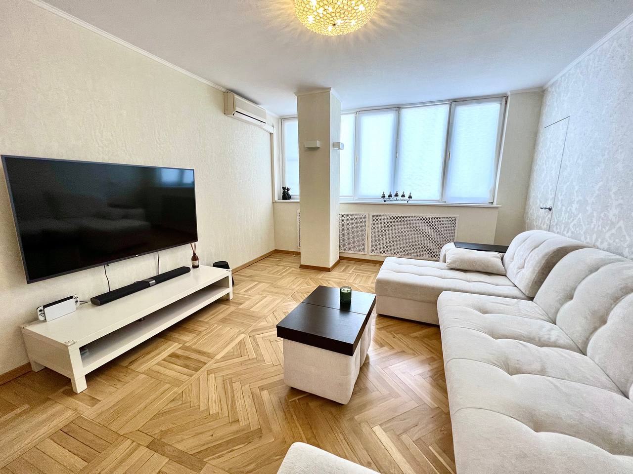 Продажа трехкомнатной квартиры 125 м², 4/12 этаж на улице Платановый Бульвар,  19/1 в Краснодаре - МИР КВАРТИР, объявление 298458027