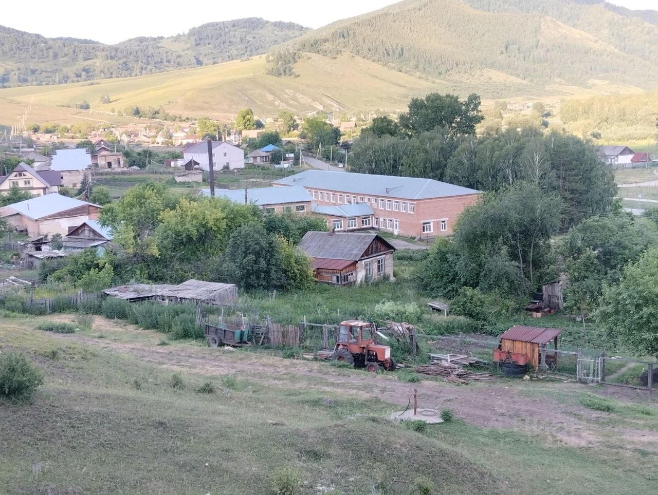 Купить дом в селе Топольном в Солонешенском районе в Алтайском крае — 6  объявлений о продаже загородных домов на МирКвартир с ценами и фото