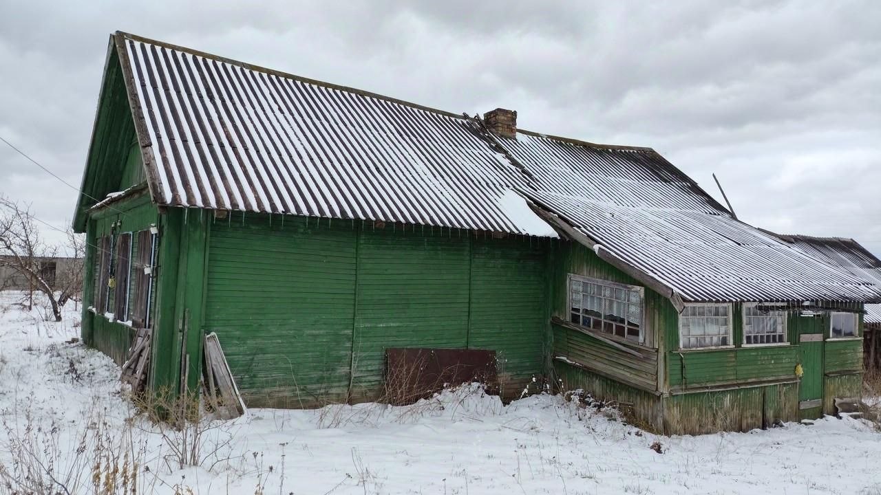 Купить дом в деревне Пески в Порховском районе в Псковской области — 15  объявлений о продаже загородных домов на МирКвартир с ценами и фото