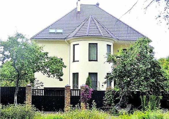 В нулевые двухэтажный дом в Барвихе обошелся Маликову в 1 млн долларов. Фото: twitter.com